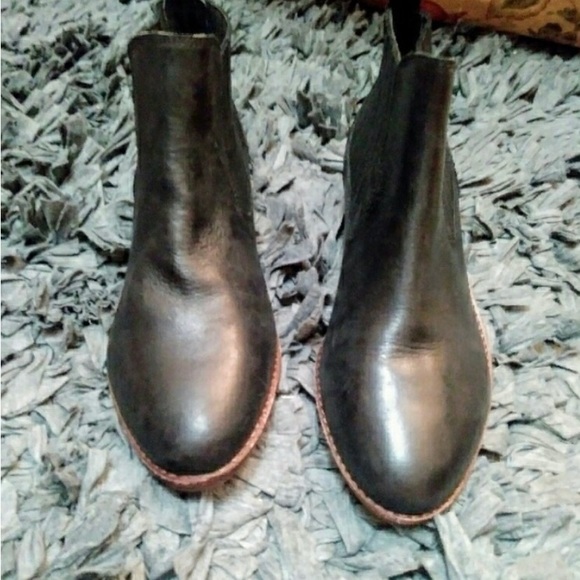 Gianni Bini Dark Brown Slip On Ankle Boots 8.5 - Picture 3 of 6